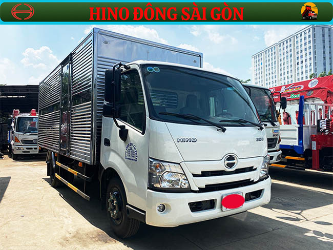 XE TẢI HINO THÙNG KÍN 3T5